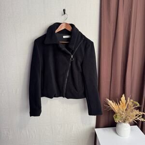 Amazhiyu Women’s Size S Black Fleece Zip Up Jacket Lined Warm Pockets